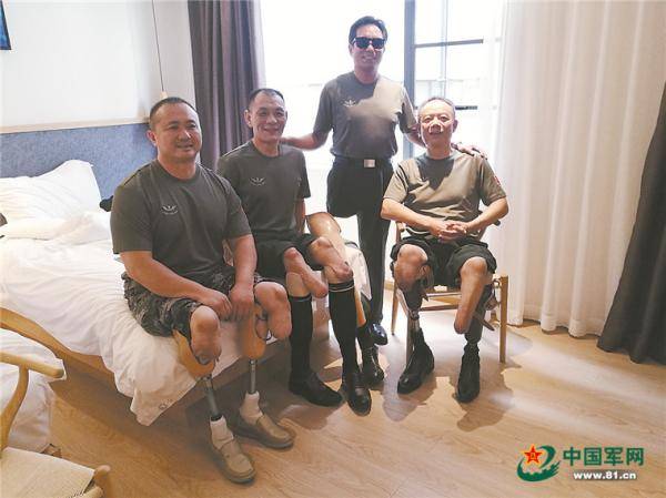 帮一级伤残军人装上更适体的假肢,为这些暖心举措点赞!_手机搜狐网