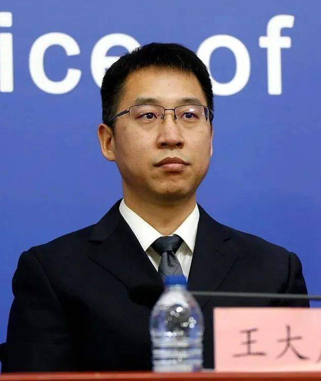 北京对国内中高风险地区来返京人员出台五条管理措施