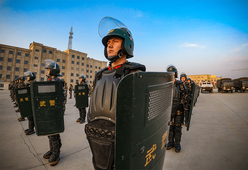 能力开展城市反恐实兵实装演练武警新疆总队吐鲁番支队特战中队的官兵