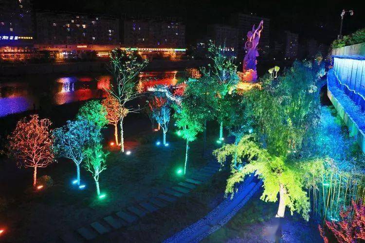 大美旬阳太极城绚丽夜景尽收眼底美景如画