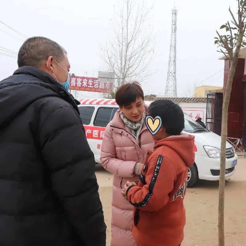 帮扶月纪寒冬里的温暖