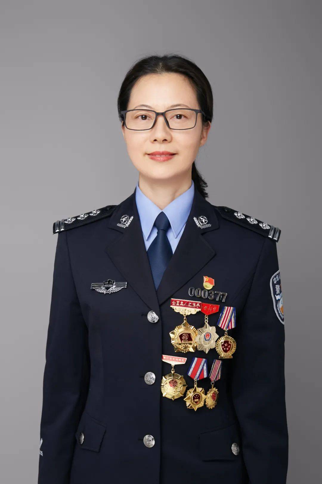 dna解码人数据猎手火眼金睛心灵捕手厉害了女刑警