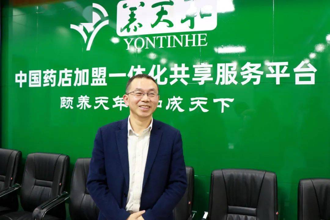 67委员风采张西军立足民生为老百姓医食无忧建言