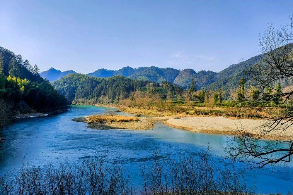 视觉休宁|流口:率水再现冰河美景