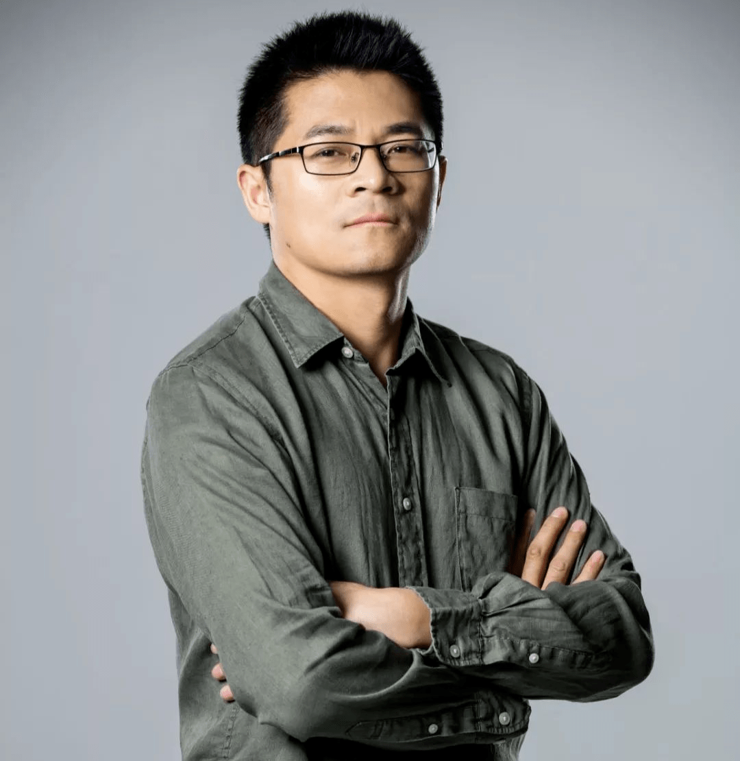 何哲he zhe创始合伙人founding partner公司:众建筑company:peoples