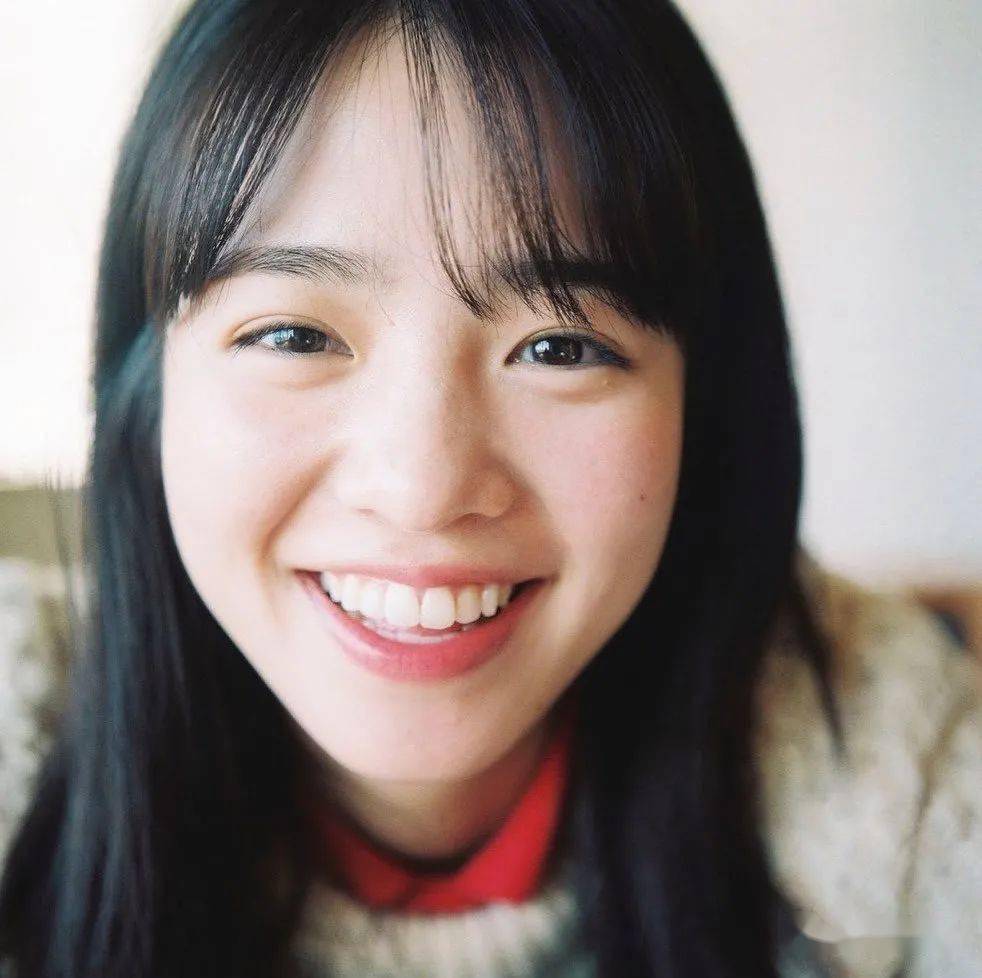 胶片大玩家横田真悠的日常写真真的刷不够