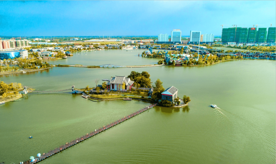 殊荣兴茂悠然蓝溪康养小镇举行首批安徽省职工疗休养基地揭牌仪式