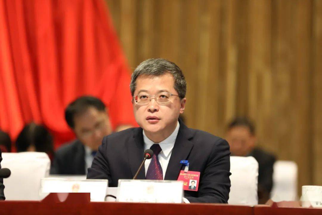 聚焦两会丨霍山县十七届人大六次会议胜利闭幕