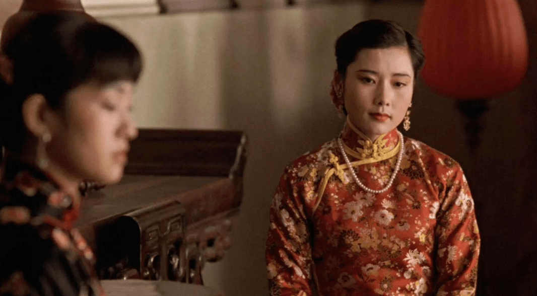 张艺谋谈英雄打戏 efb7b8b751124b8aba8001fee59f6d0d.png