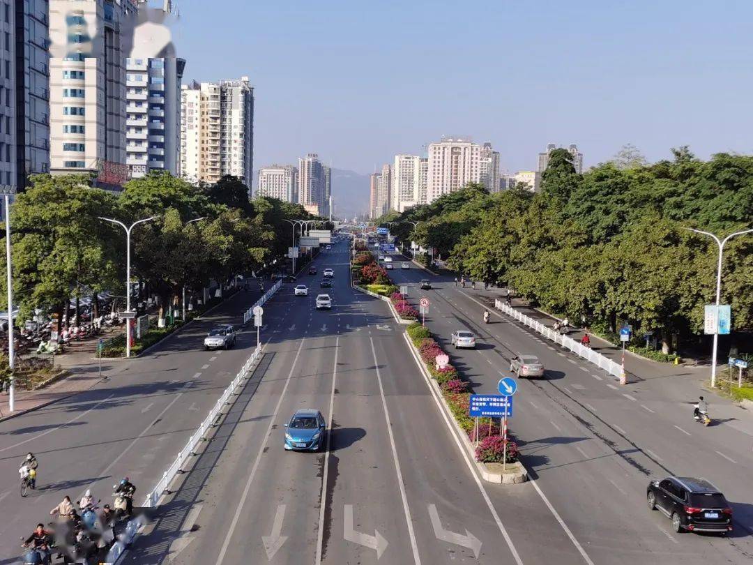 贵港市市区人口_这个被多半贵港人瞩目和热议的地方终于要开放了