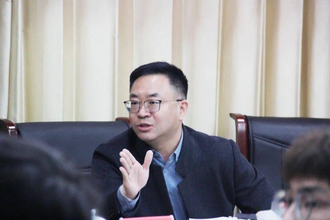 金城建设副总经理李瑞华在总结讲话中对各学院长期以来为企业输送优秀