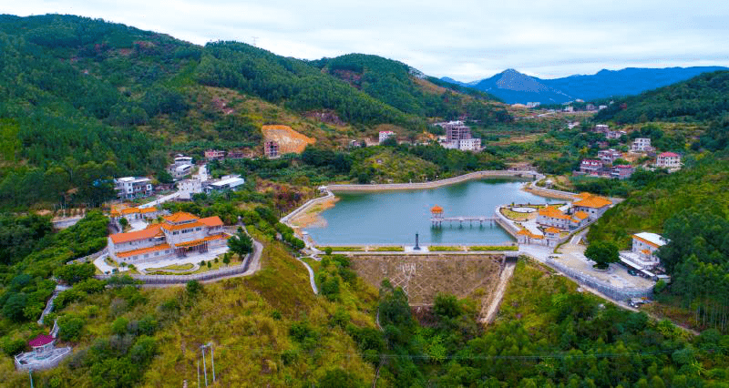 里水镇浔峰山图片