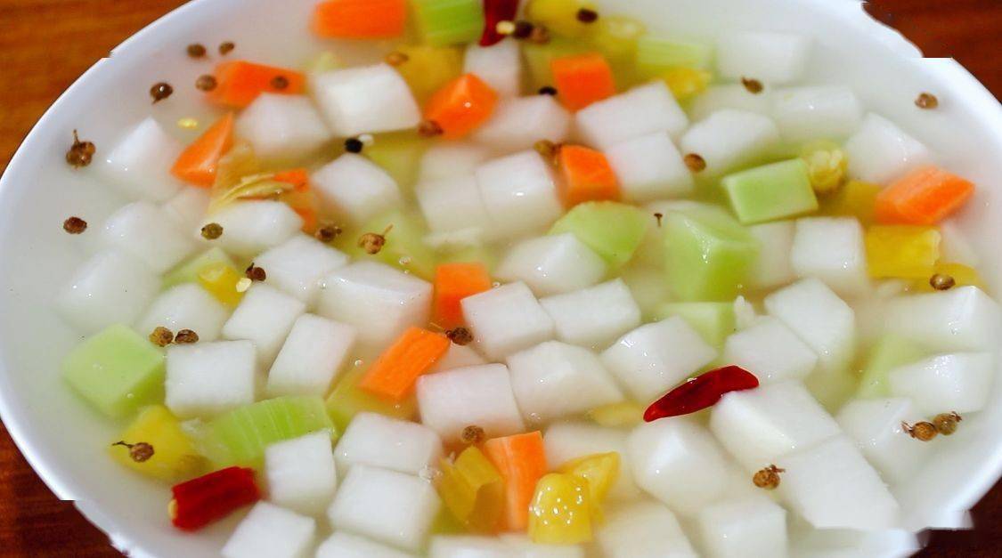 泡菜都泡啥菜好吃 5eacc8f756bb49b19f20046960bb2cbb.jpeg