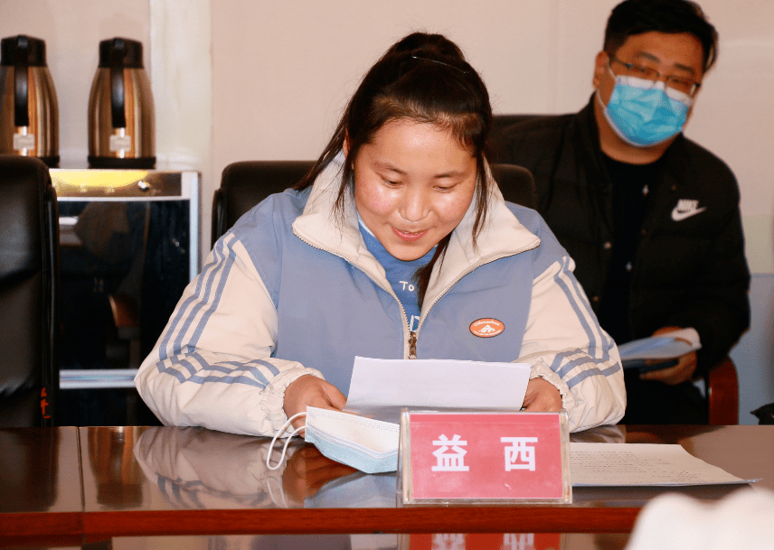 随后,在聊城二院住院药房工作的益西谈了来院后的工作,生活及感受