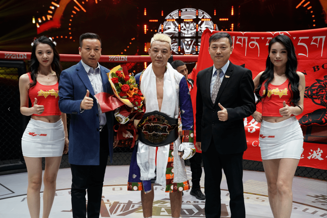 中国猎豹-益扎,武林笼中对最高连胜缔造者!男子羽量级金腰带王者!