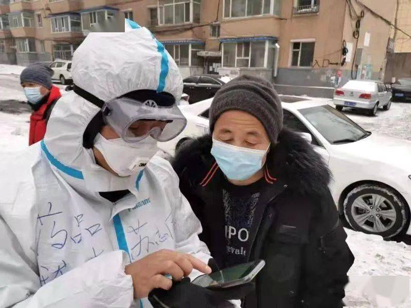 漯河男子做完核酸逆行离场遭劝阻