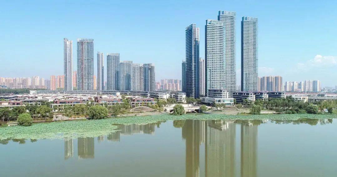 华侨城原岸户型赏析原岸碧波万顷装点千面生活