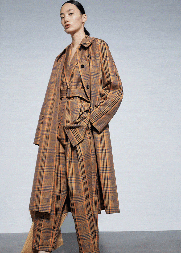 less丨花花衣服迷人眼