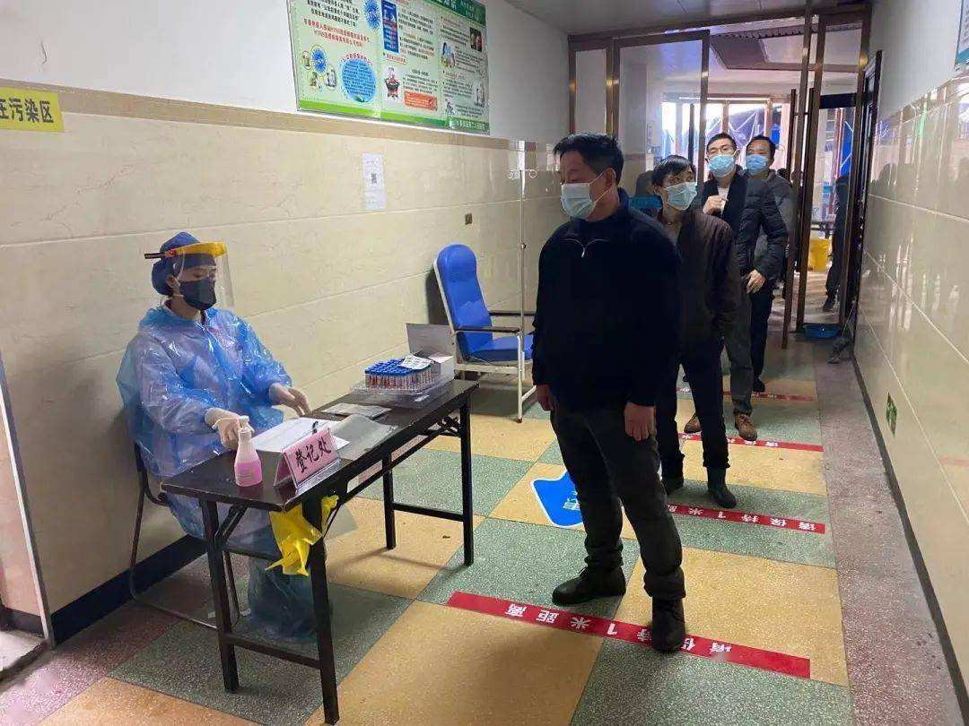 人口移动来集_哈尔的移动城堡图片