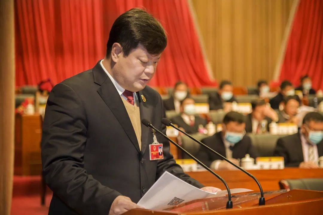 经表决,玉溪市人民检察院党组书记,检察长张仕明所作的《玉溪市人民