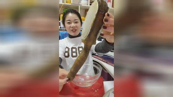 超大象拔蚌海中之珍品