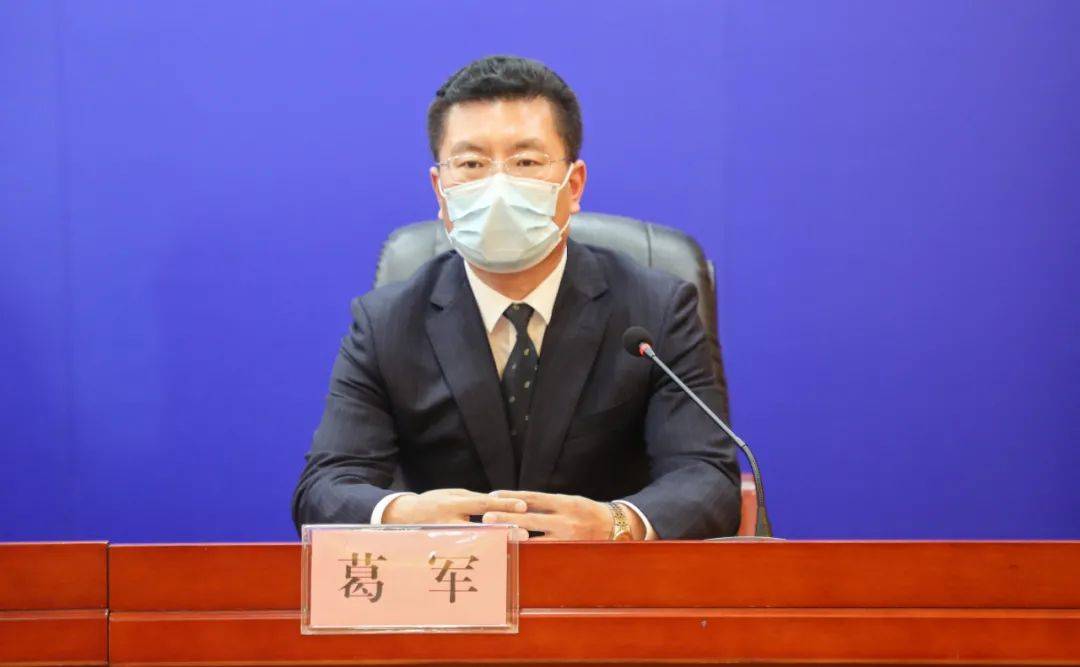 发挥先锋模范作用提问,市委组织部副部长,市委非公党工委书记葛军介绍