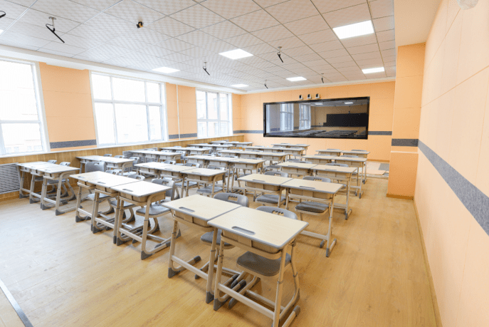 音乐教室,美术教室,舞蹈教室,计算机教室,图书馆,能满足现代教育的多