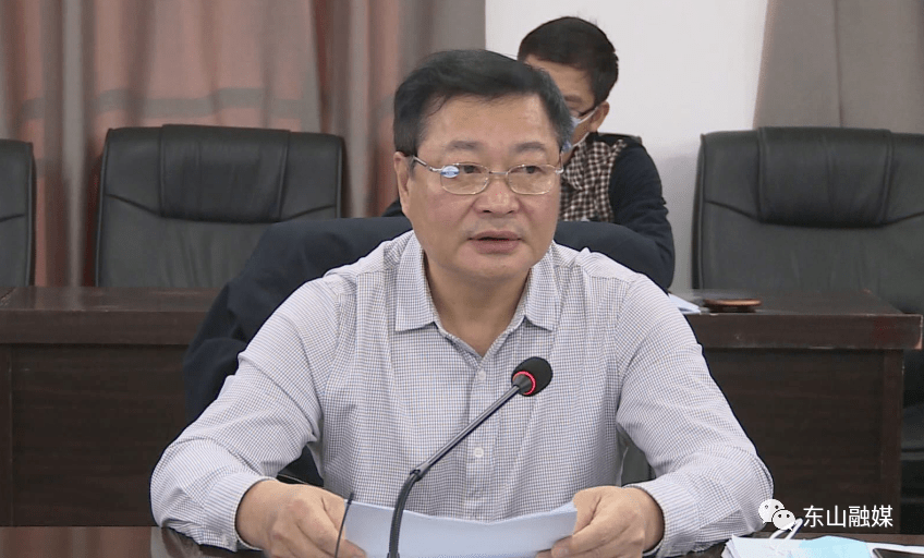 统筹做好春运和疫情防控工作,东山县召开会议,昨天(1月25日),疫
