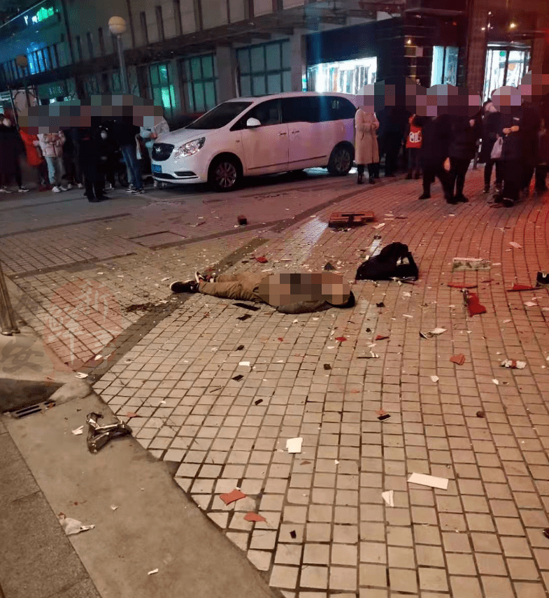 海安文峰城市酒店前一男子不幸身亡!(谣言勿信)_手机搜狐网