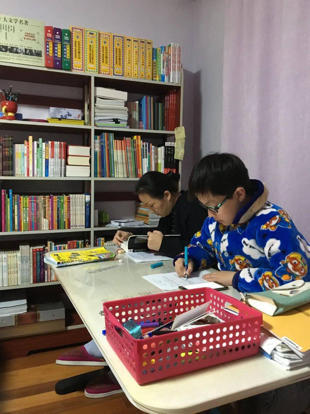 喜报我校五个家庭荣获区第七届书香家庭称号