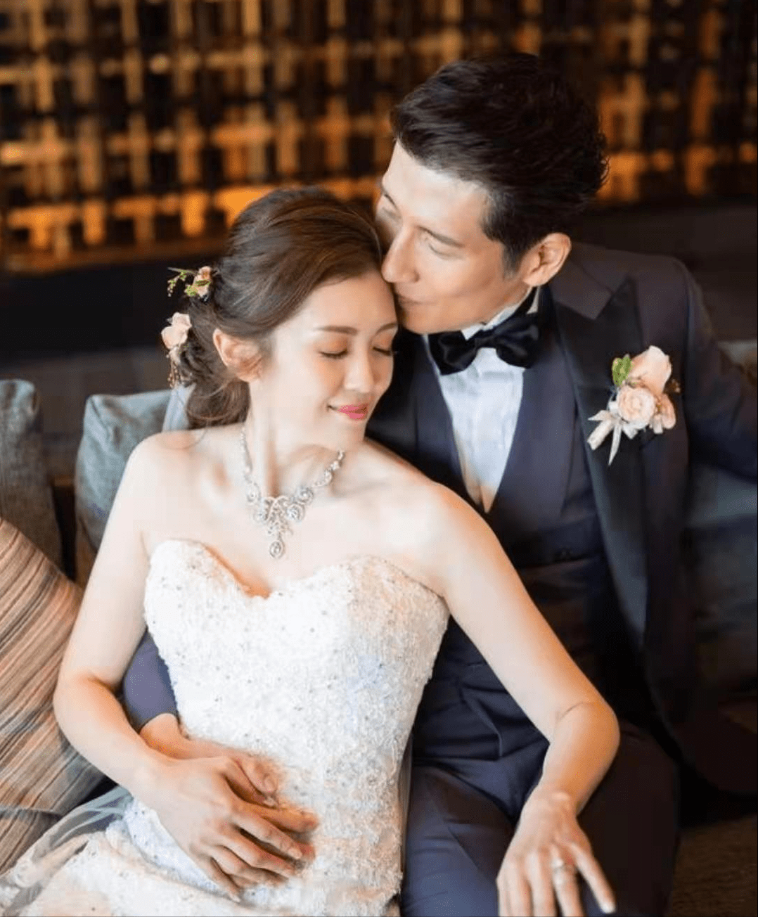 默契十足52岁不老男神袁文杰谈新婚生活大赞老婆100分