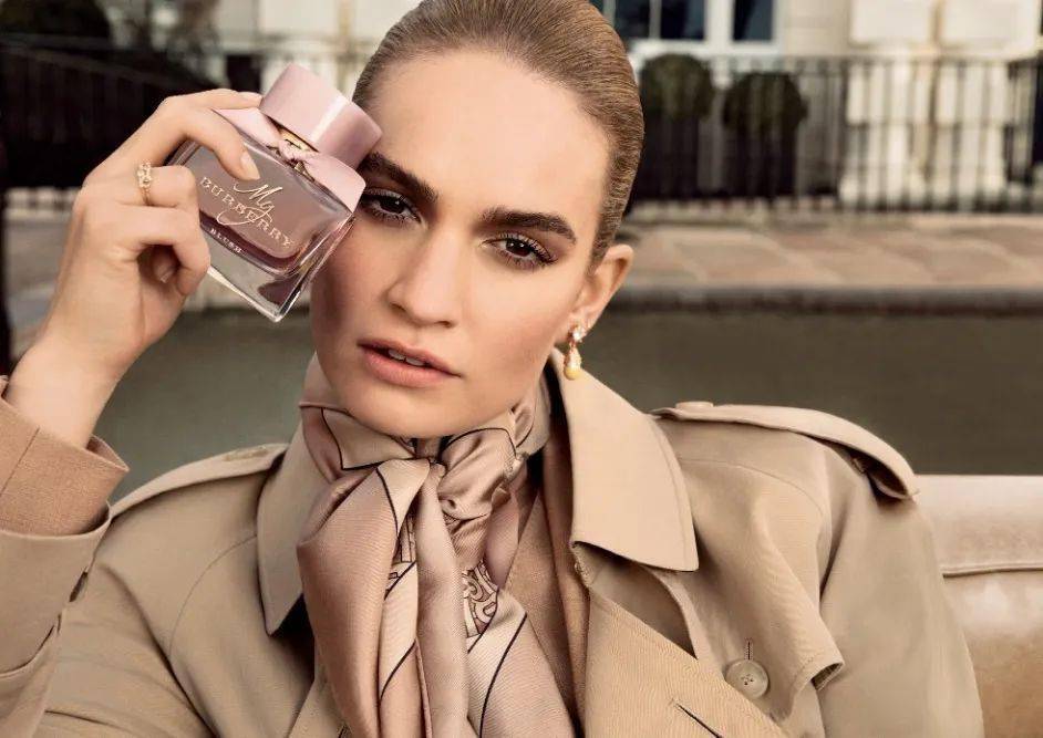 burberry美妆盛大开业