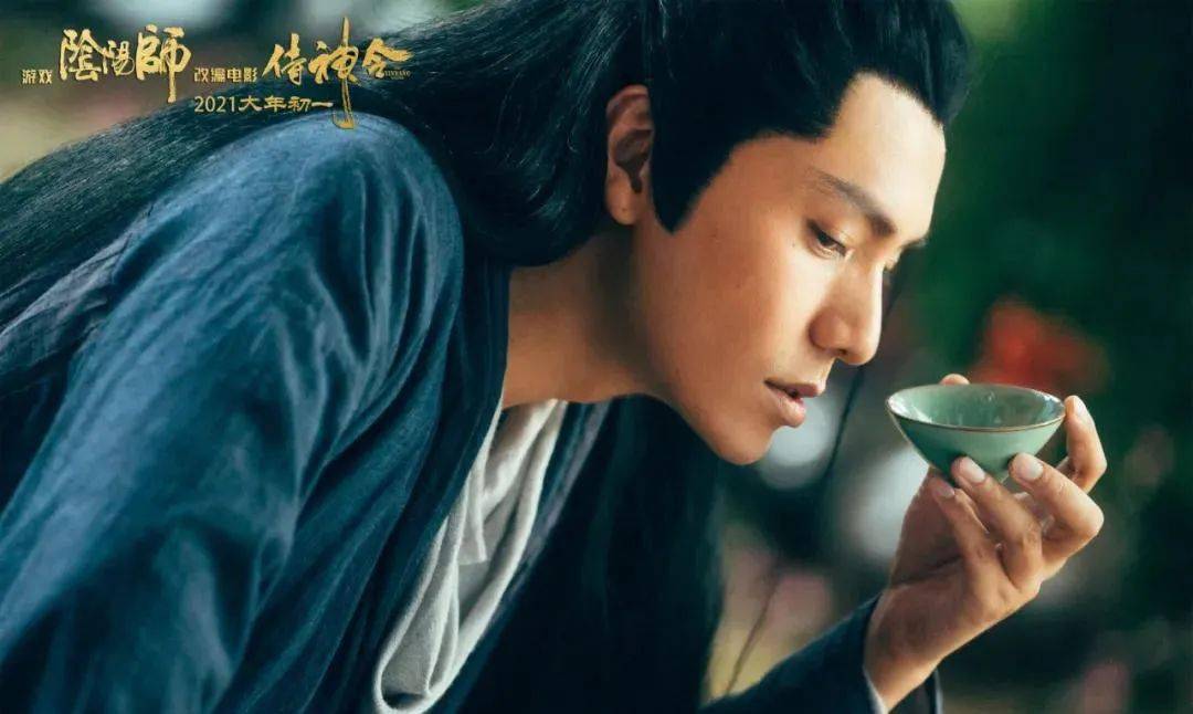 《侍神令》大年初一,侍神召唤,满满特效!_陈坤