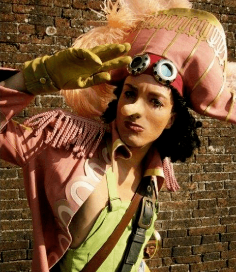 海贼王真人cos艾斯比本人还帅罗宾太漂亮