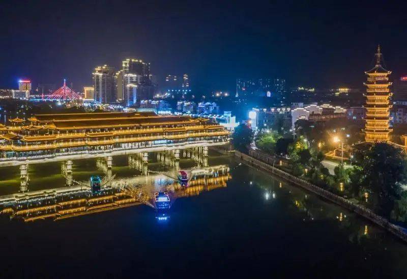 石城被省长易炼红在政府工作报告中点名