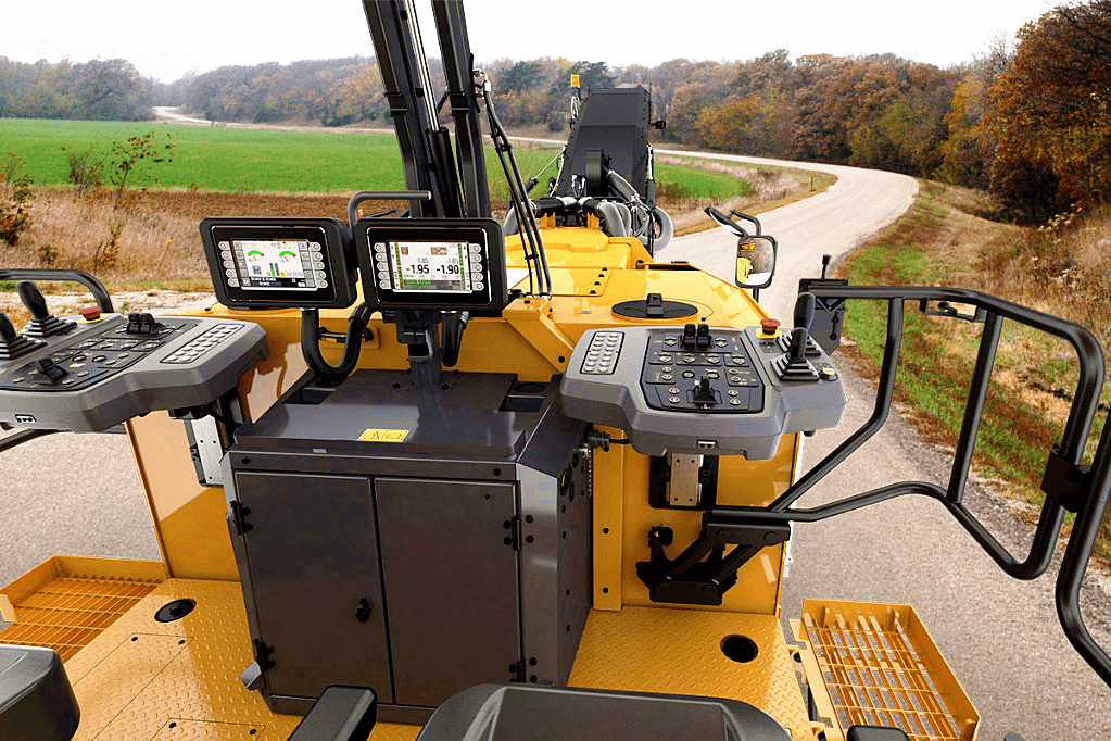 cat(卡特)pm620铣刨机自动找平系统!