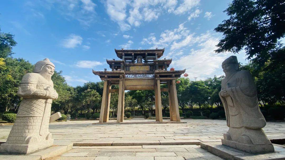 【龙文】带你聆听林钎的生平事迹_漳州理工学院