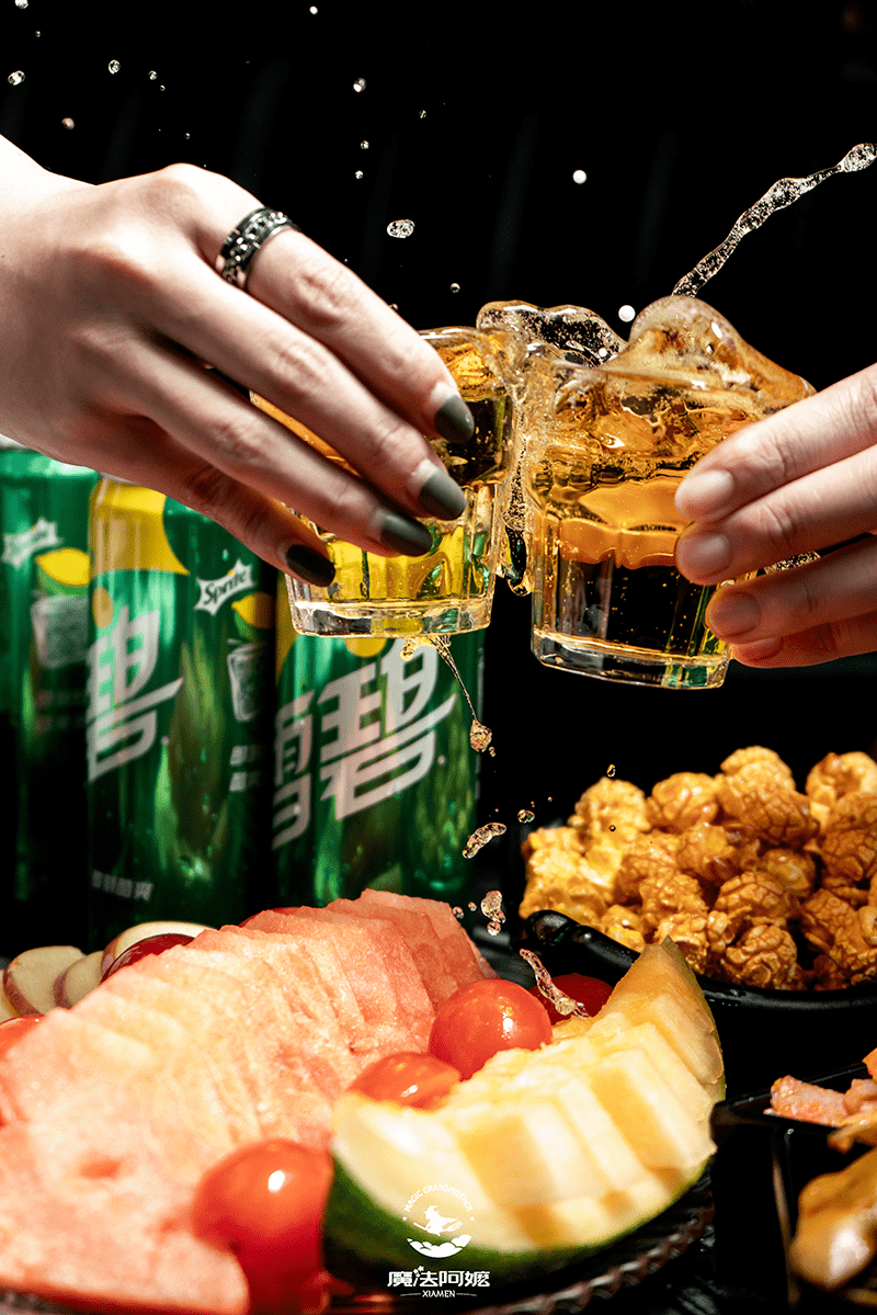 118元=5小时k歌 美食,900m「摇滚电音ktv」,嗨唱蹦迪全搞定!