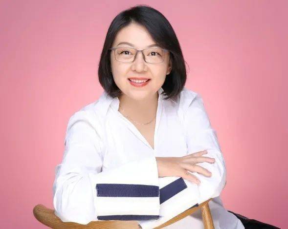 市南教育心理援助热线服务团队简介