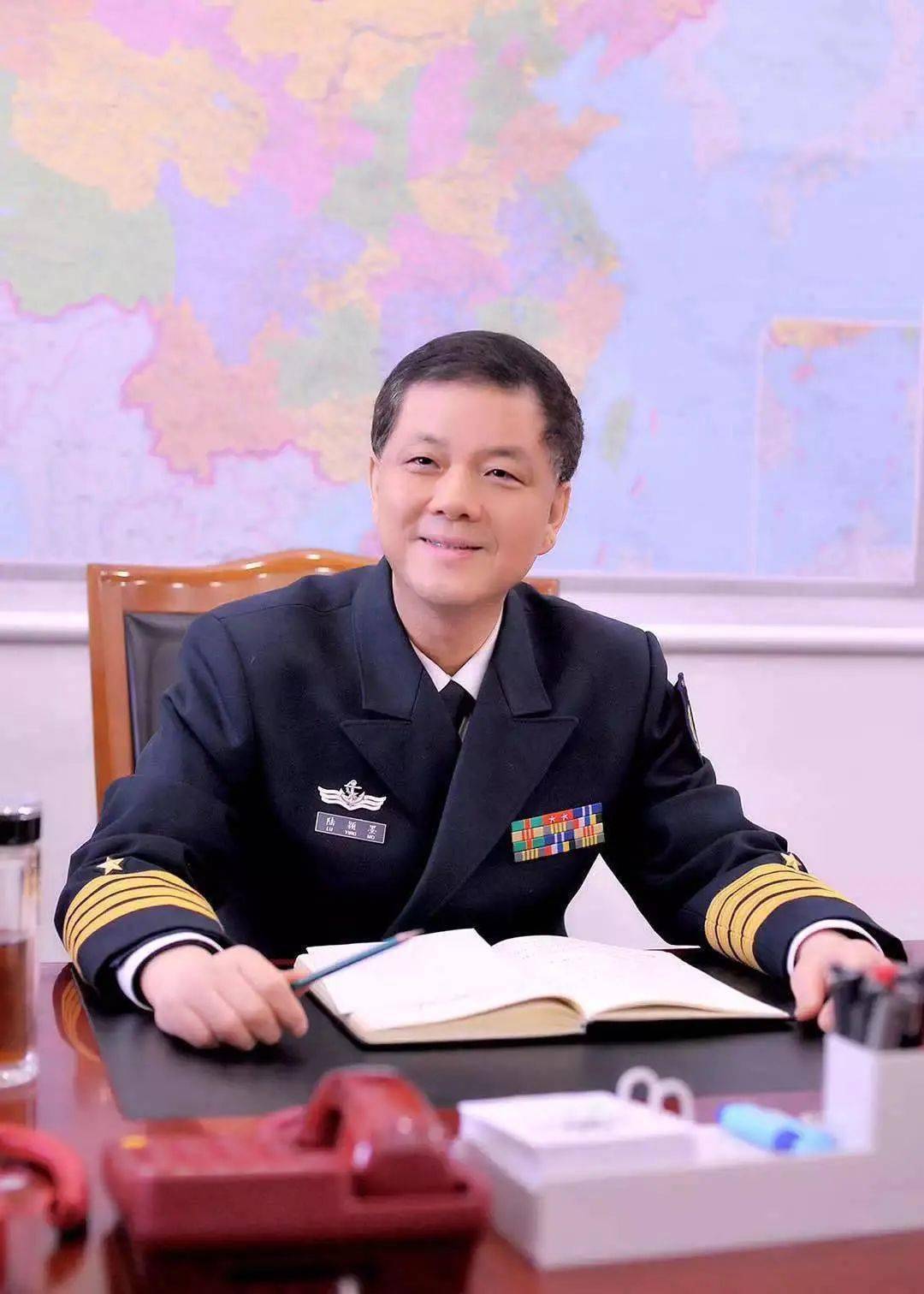 陆颖墨于中城肖 勤钟求是李宏伟张学东杜 斌冯俊科了一容卓 娅倪 苡本