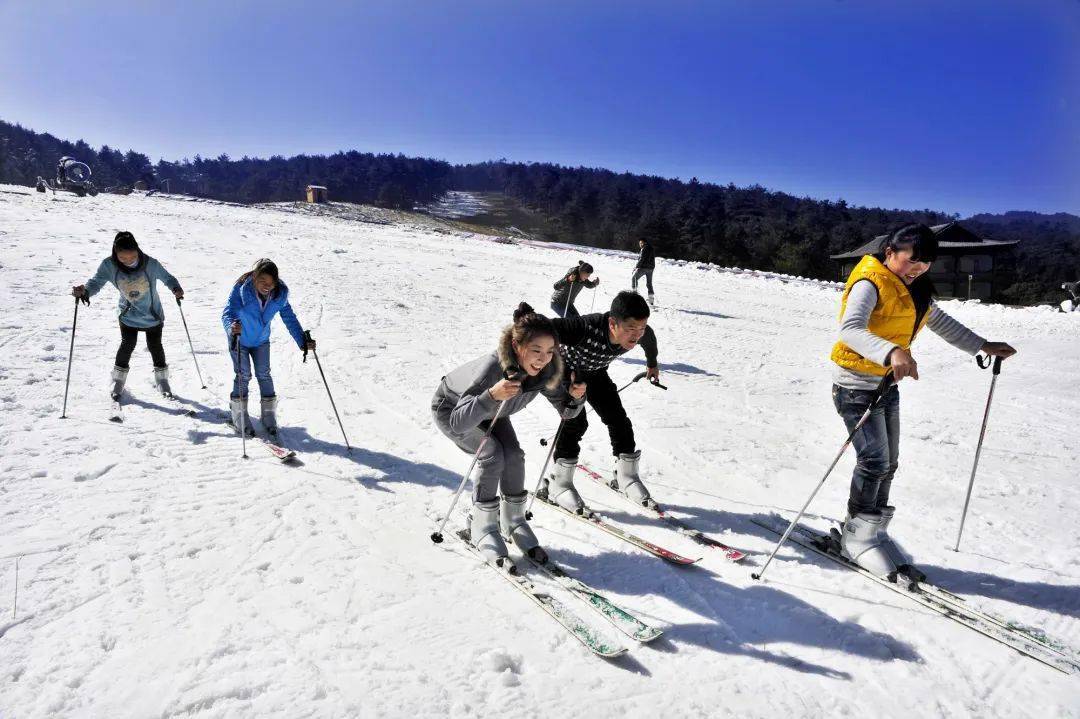 雪趣如期黔来|这份贵州滑雪游玩攻略请收好