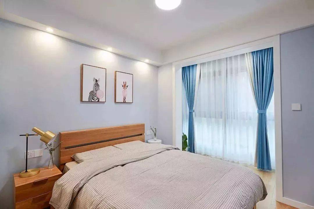 卧室背景墙刷什么颜色好看?设计师教你这样选!