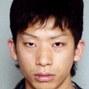 市桥达也,1979年出生于日本岐阜县羽岛市的一个医生世家,身上承载着