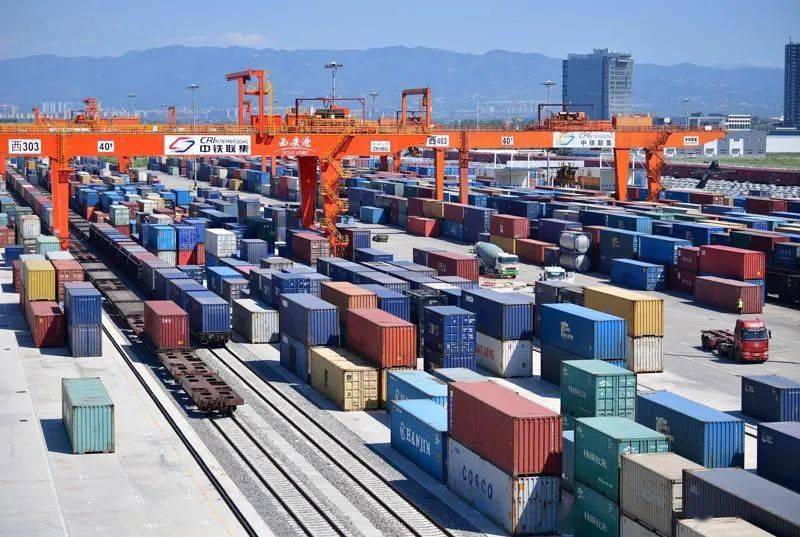 2021年中国经济规模总量_中国全球经济总量排名(3)