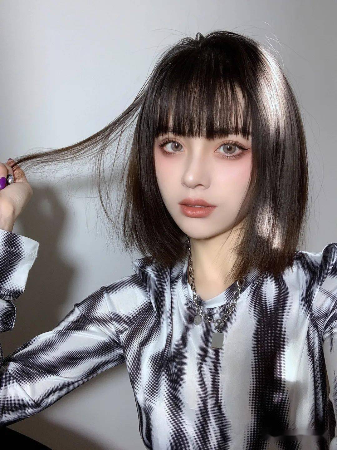 春节前发型这样(烫染剪)年轻18岁_长发