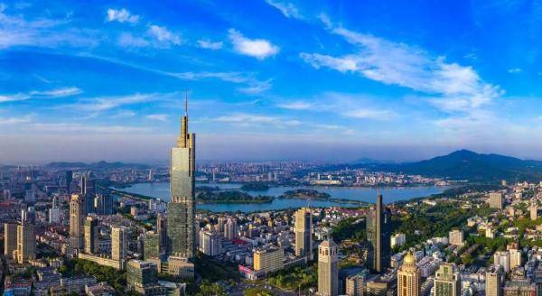 2020南京gdp超天津_天津gdp(3)