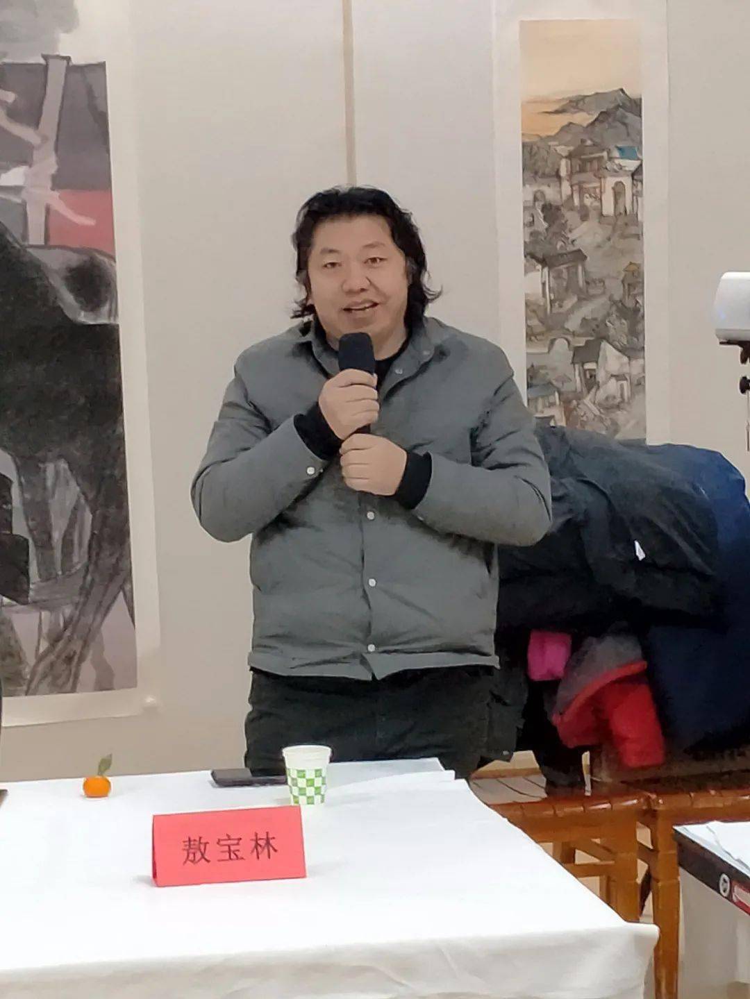 呼和浩特市书画院举办院聘书画家迎新春座谈笔会