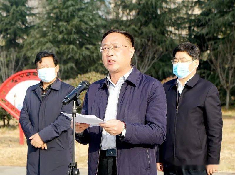 新蔡县开展冬春季新冠肺炎疫情防控应急实战演练_张辉