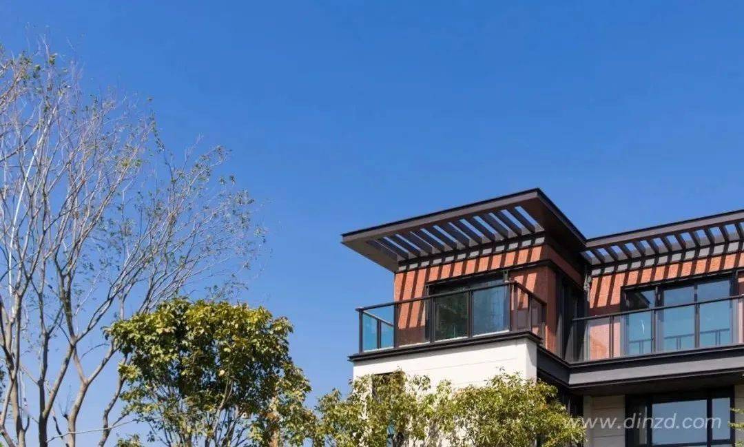 华侨城纯水岸叠墅项目地址 |广东·深汕地区项目业主 |华侨城室内