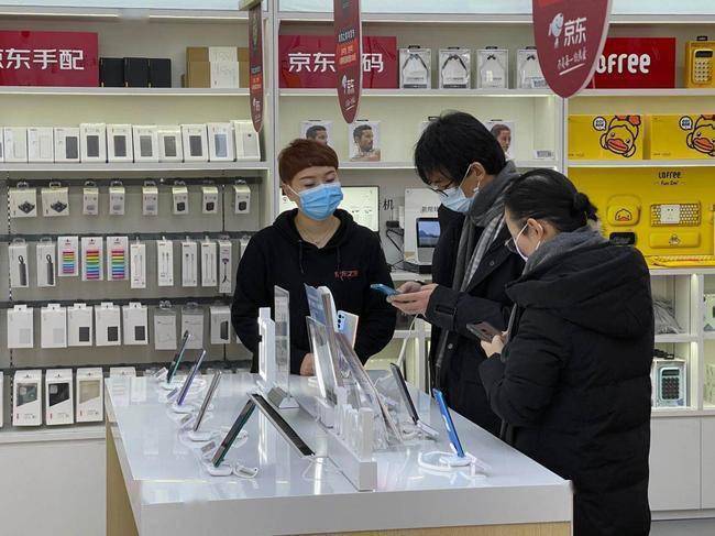 北京常营华联京东之家开业买手机数码比叫外卖还快